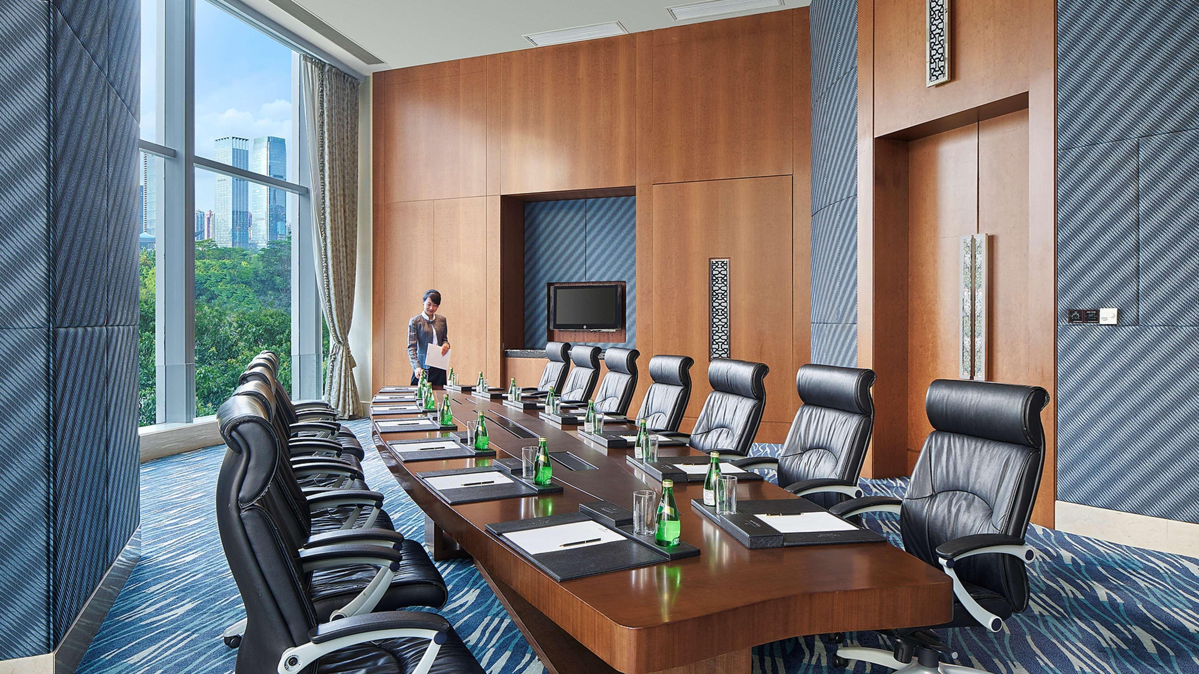 Futian Shangri-La, Shenzhen,Near To Shenzhen Convention&Exhibition Centre, Futian Railway Station Eksteriør bilde